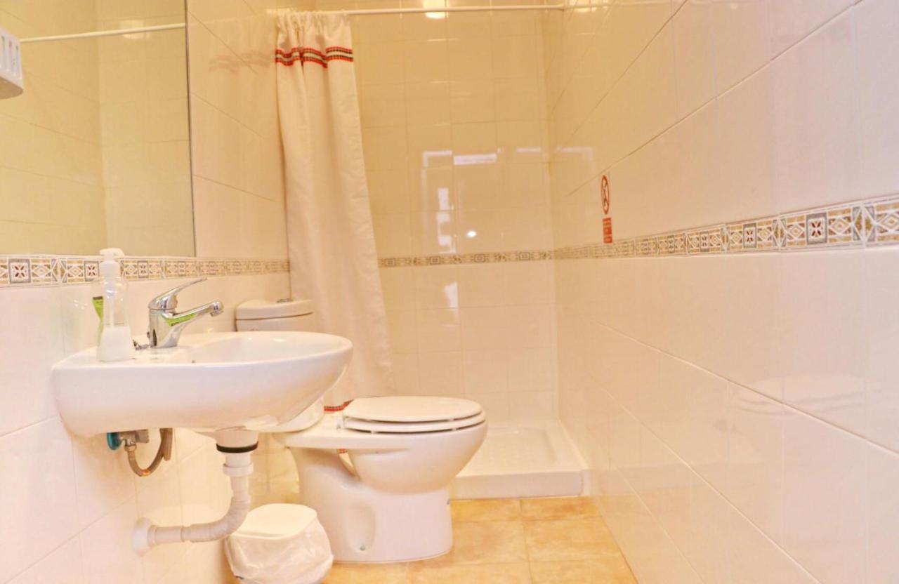 Apartamento Velarde II コニル・デ・ラ・フロンテラ エクステリア 写真